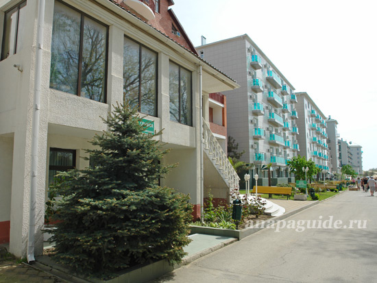 Анапа пансионат Селена, дата фото: 19.05.2011 г. Анапа пансионат Селена, дата фото: 19.05.2011 г.