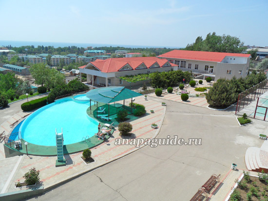 Витязево пансионат Алроса, дата фото: 31.05.2011 г.
