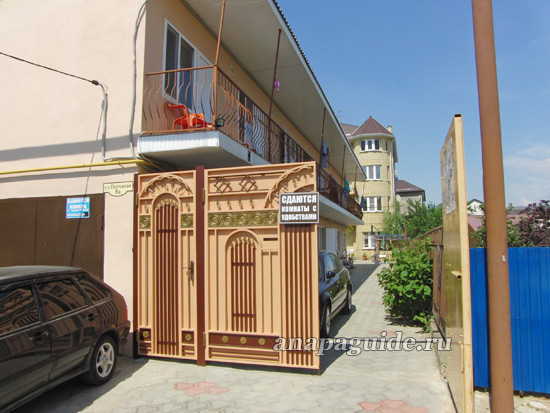 Джемете гостиница Морской бриз, дата фото: 18.06.2011 г.