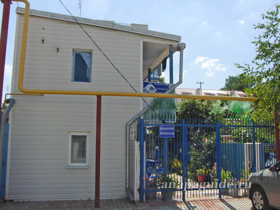 Джемете мини-гостиница Песчаная 25-1, дата фото: 18.06.2011 г.